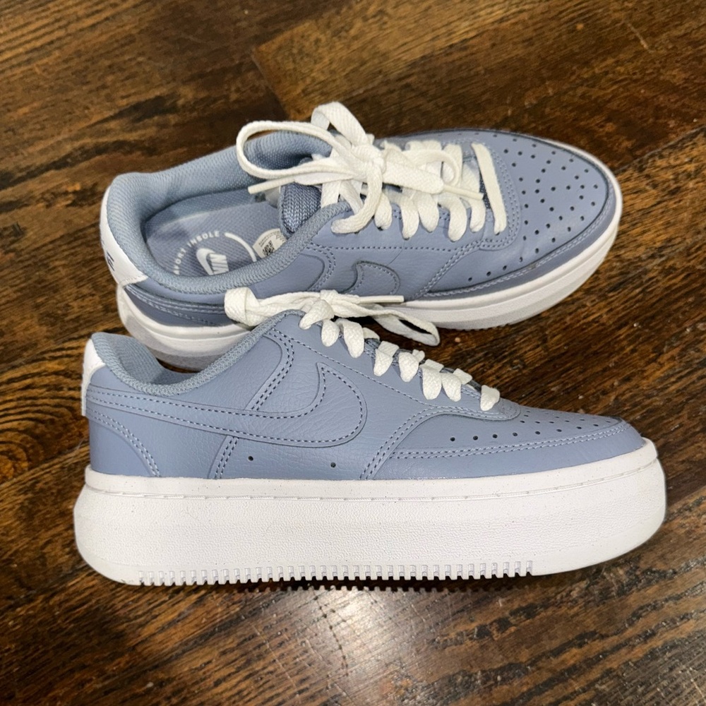 Nike Court Visions